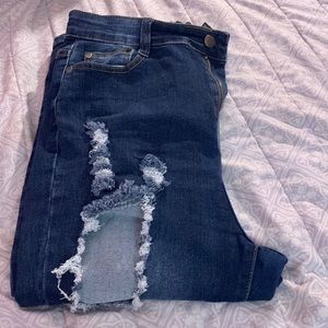 Fashion nova  ripped jeans